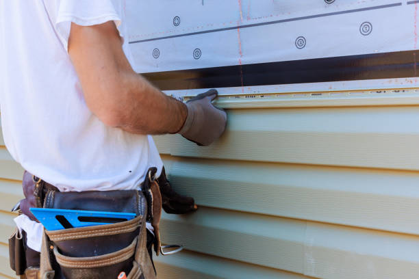 Trusted Storm Damage Siding Repair service in Vermilion, OH - Creative Siding